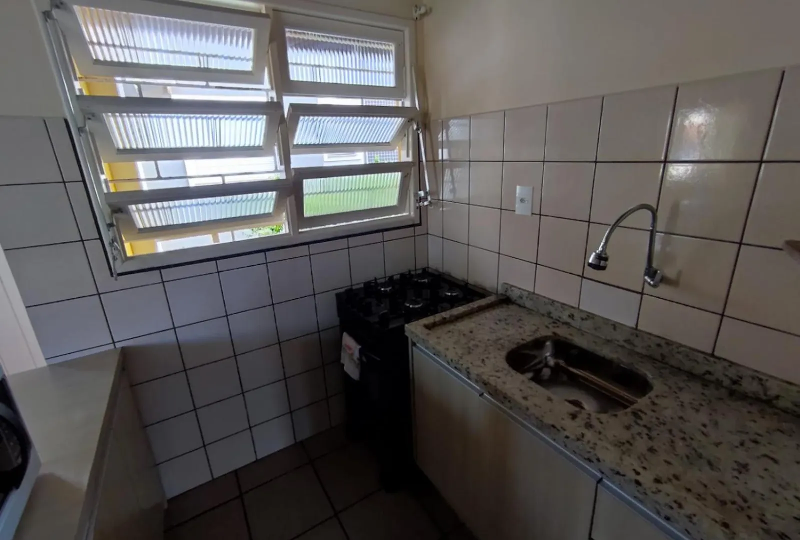 Apartamento Residencial Solar Dos Golfinhos - 204 Florianópolis Brazilië